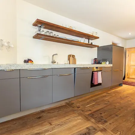 Chasa Punt 43 Apartment