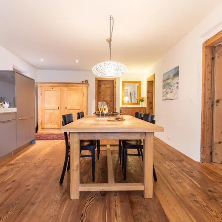 Apartament Chasa Punt 43 *